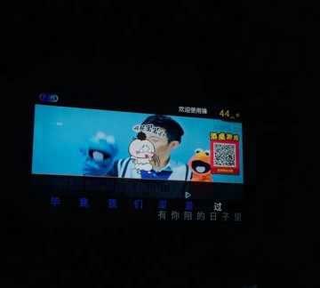 日语工作招聘文案搞笑（日语职位招募：趣味横断，笑料满载的职位描述）